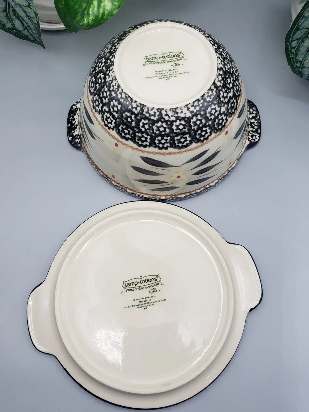 Temptations Ceramic Bowl w/Lid/Plate - Old World Black 1.5 Quart Size Vintage